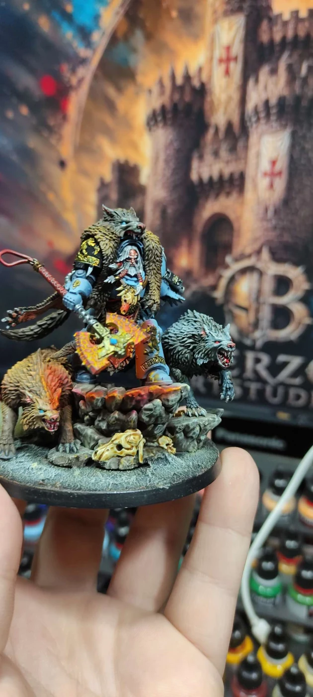 Logan Grimnar — Lobos espaciales, vista completa — miniatura WARHAMMER 40K pintada por encargo por Bierzo Art Studio