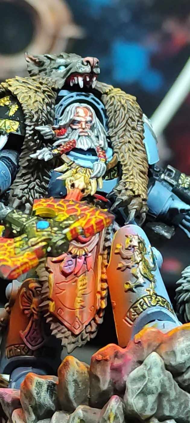 Logan Grimnar — Lobos espaciales, retrato frontal — miniatura WARHAMMER 40K pintada por encargo por Bierzo Art Studio