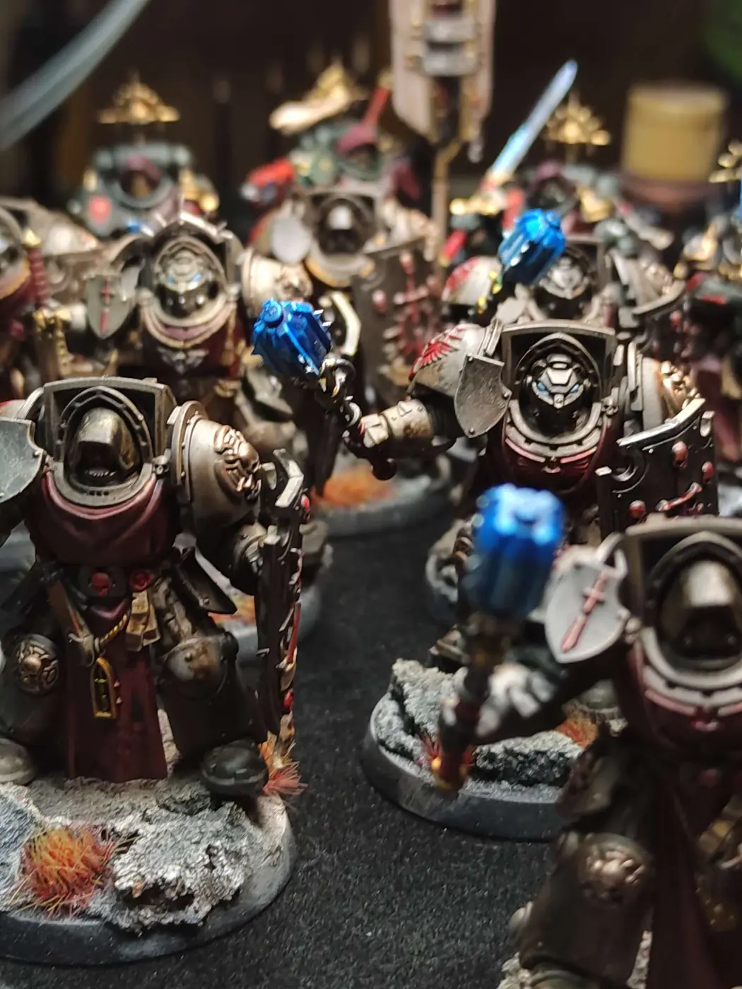 Dark Angels — Unidad con martillos y escudos — miniatura WARHAMMER 40K pintada por encargo por Bierzo Art Studio