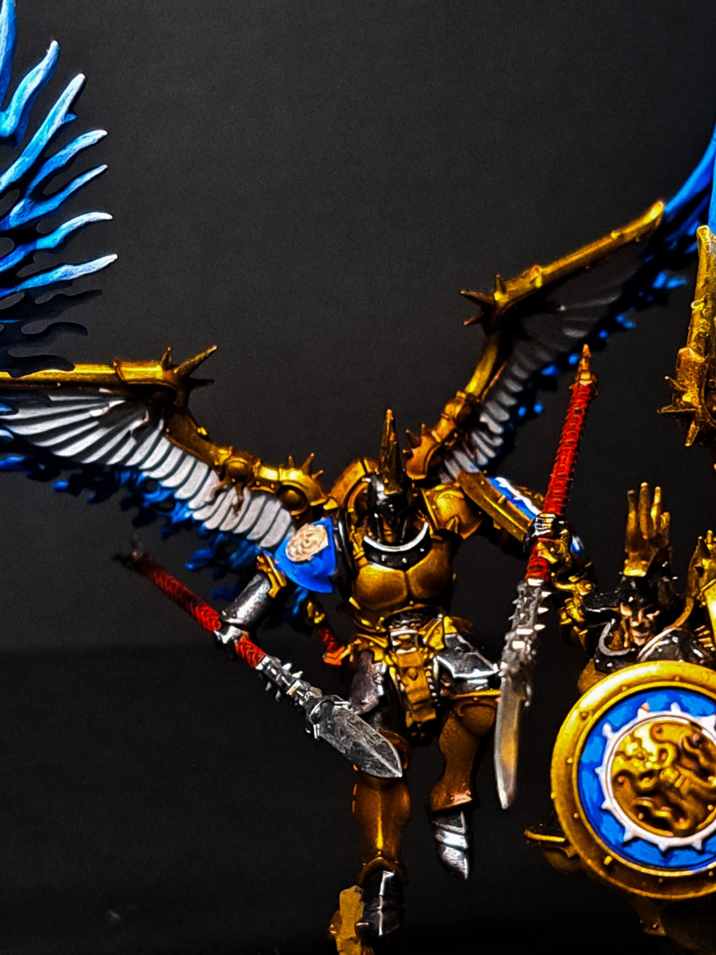 Golden Sentinel — miniatura AGE OF SIGMAR pintada por encargo por Bierzo Art Studio